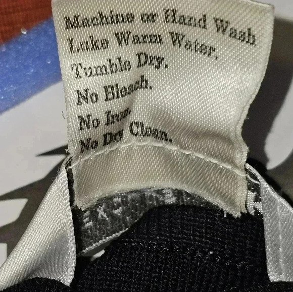 Exclusively Misook Black Long SleeveTunic Top With Frog‎ Closure Sz M - Picture 9 of 9